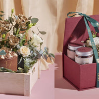 FLOWER ARRANGEMENT