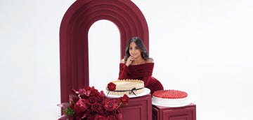 GIANT SUMMER CAKES