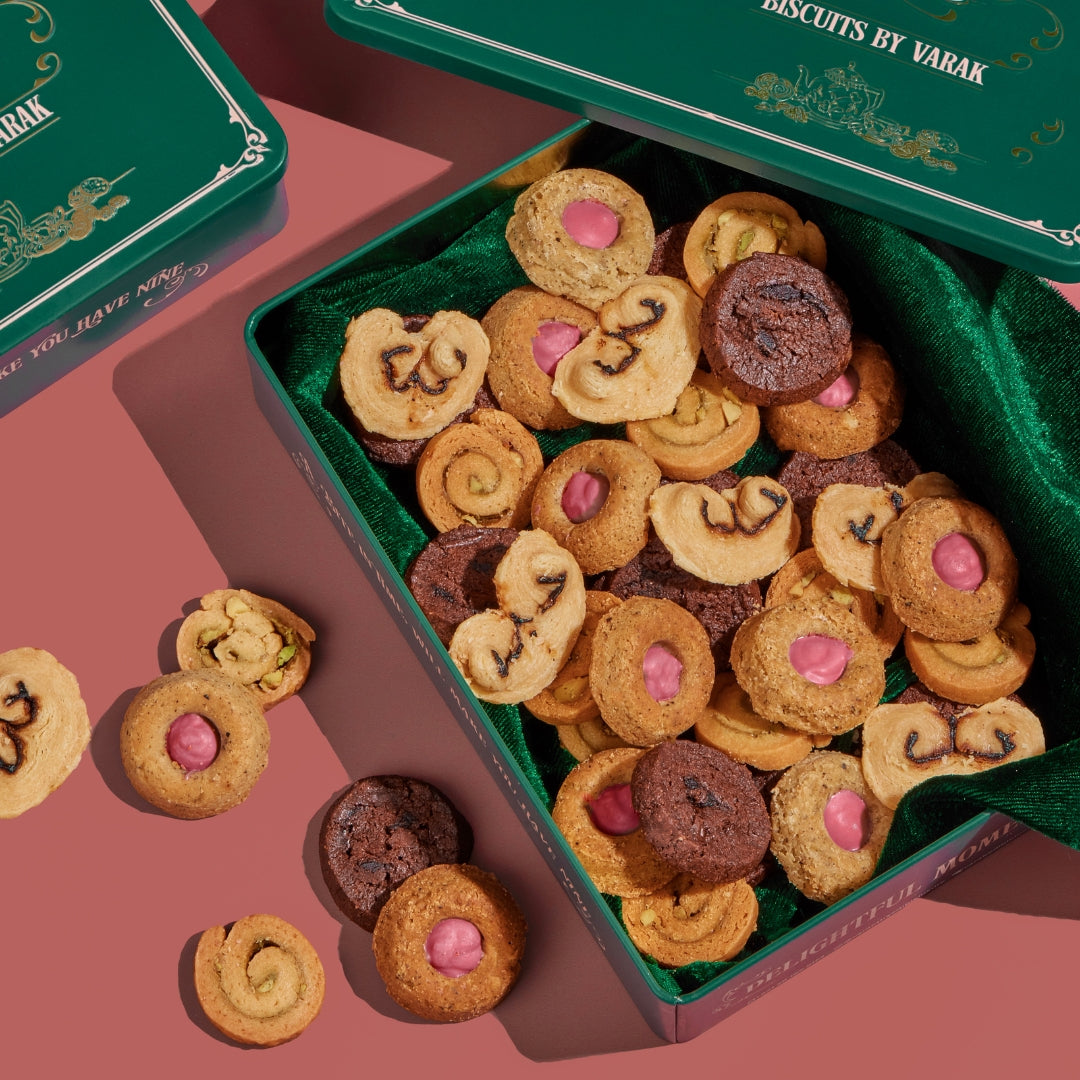 THE SEWING KIT
