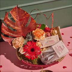 Hamper with Berry Toffee Bark & 9pcs Modak