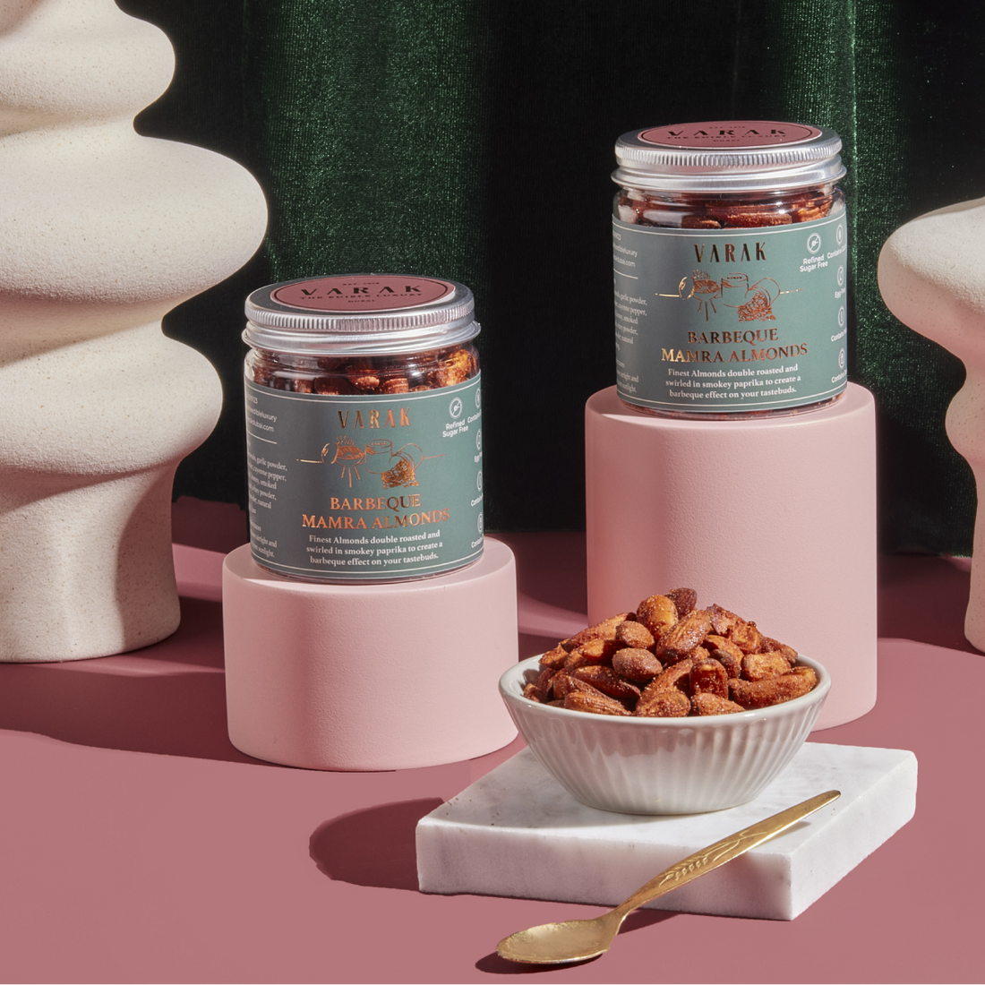 BARBEQUE MAMRA ALMONDS